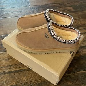 UGG Tazman size 8